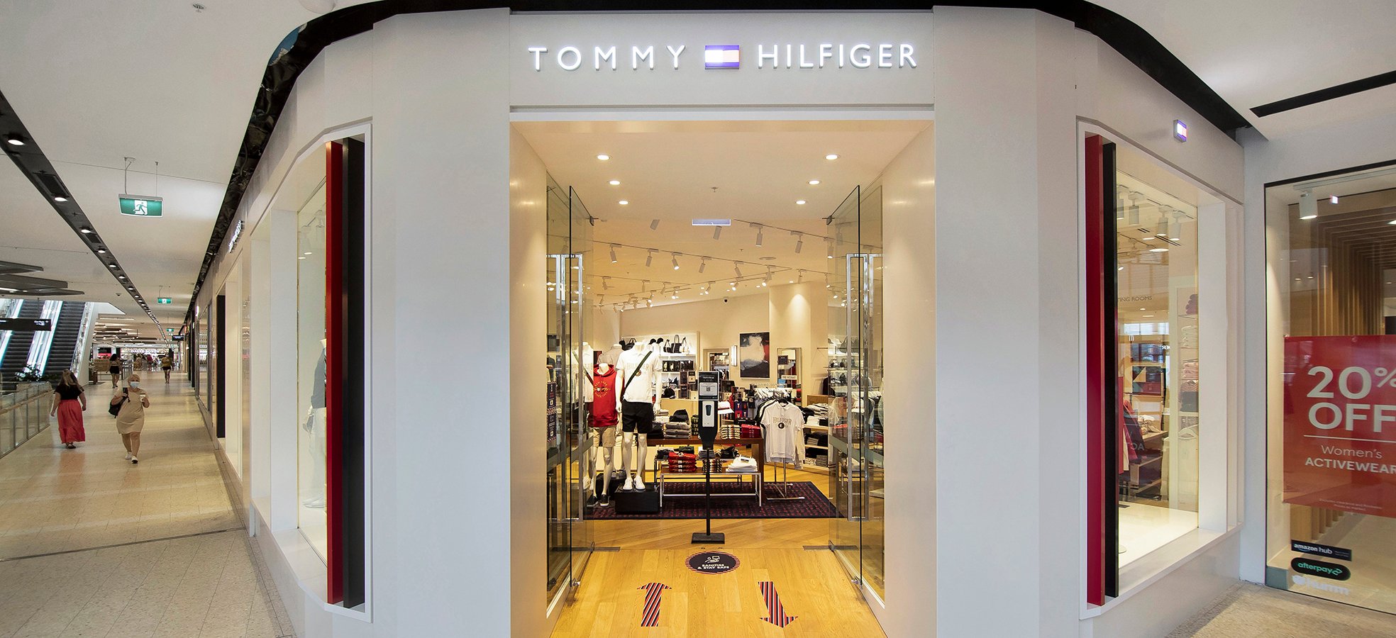 Tommy hilfiger shop online near me